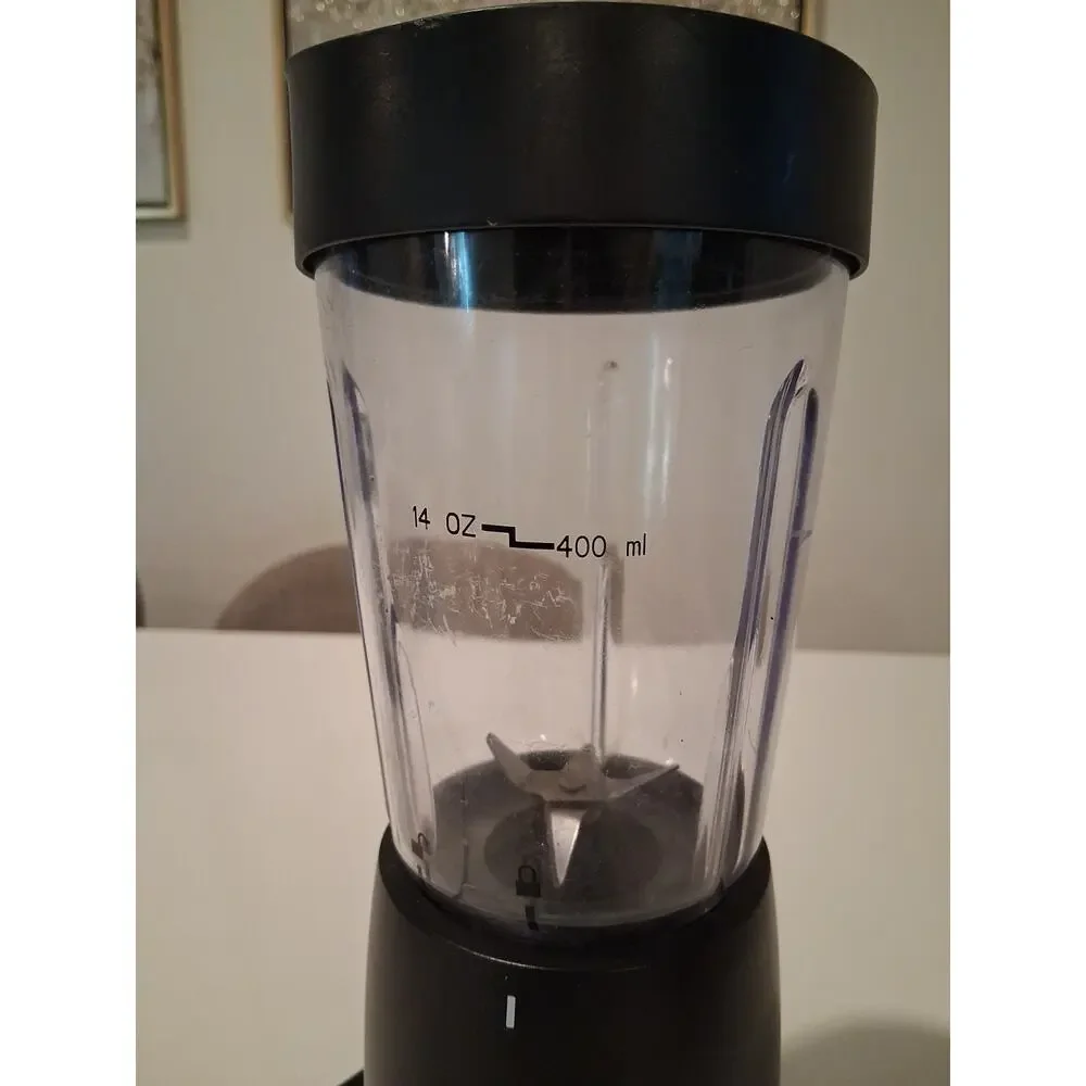 Bella Personal Blender 42871B1 Single Serve Smoothie Maker Black 240W Tested